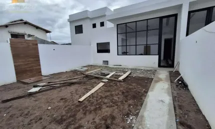 CASA LINEAR 3 QUARTOS SENDO 1 SUÍTE A VENDA NA EXTENSÃO DO BOSQUE EM RIO DAS OSTRAS RJ