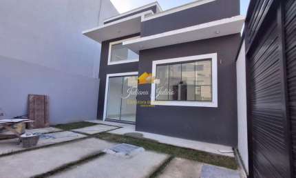 CASA LINEAR COM 2 QUARTOS SENDO 1 SUÍTE A VENDA NO BAIRRO CHÁCARA MARILÉA EM RIO DAS OSTRAS RJ