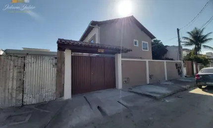 CASA DUPLEX COM 2 QUARTOS A VENDA NO BAIRRO OURO VERDE EM RIO DAS OSTRAS RJ