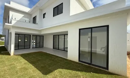 Casa Duplex Recem Construida no Yby Natureza - 4 suites - Pronta