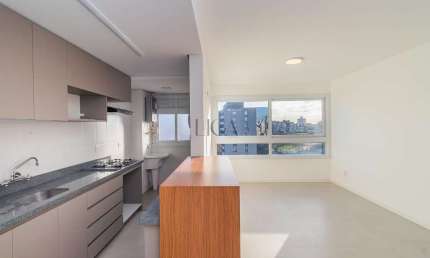 Apartamento com 2 quartos para alugar na Rua Alberto Silva, 53, Vila Ipiranga, Porto Alegre por R$ 3.500