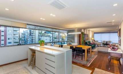 Apartamento com 3 quartos à venda na Rua Barão de Ubá, 650, Bela Vista, Porto Alegre por R$ 2.000.000