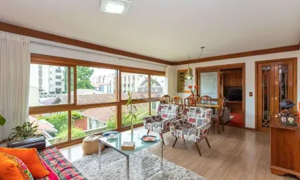 Apartamento com 3 quartos à venda na Avenida Getúlio Vargas, 1351, Menino Deus, Porto Alegre por R$ 850.000