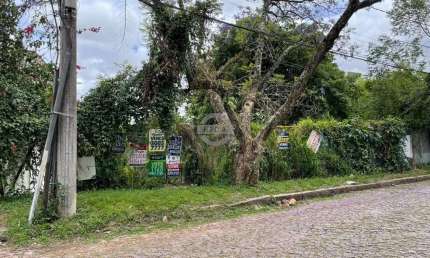 Terreno à venda na Rua Bororó, 255, Vila Assunção, Porto Alegre por R$ 790.000