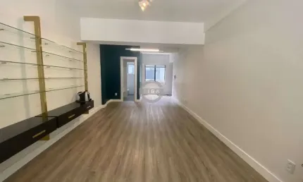 Sala comercial à venda na rua felicíssimo de azevedo, 1455, são joão, porto alegre por r$ 160.000