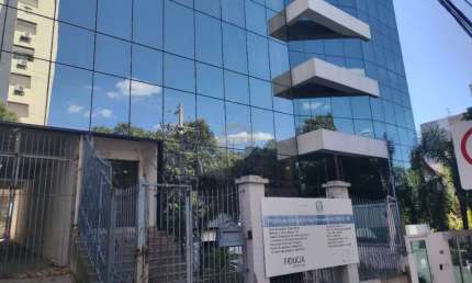 Sala comercial com 1 sala à venda na Rua Luzitana, 925, Higienópolis, Porto Alegre por R$ 493.000
