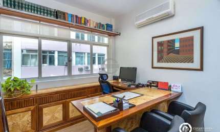 Sala comercial para alugar na Rua General Andrade Neves, 100, Centro, Porto Alegre por R$ 1.700