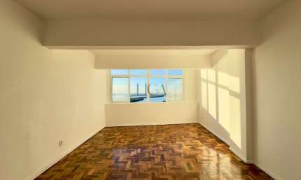 Sala comercial com 1 sala para alugar na Praça Osvaldo Cruz, 15, Centro Histórico, Porto Alegre por R$ 900