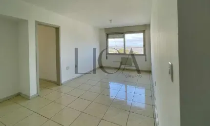 Apartamento com 3 quartos para alugar na Rua Duque de Caxias, 204, Centro Histórico, Porto Alegre por R$ 2.200