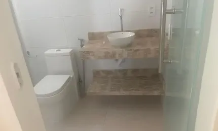 Casa com 2 quartos para alugar na Travessa do Alecrim, Centro, Camaçari
