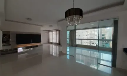 Apartamento com 4 quartos à venda na Rua 248, 199, Centro, Itapema