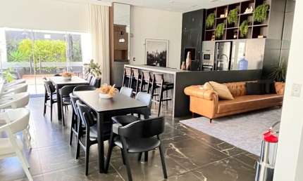 Apartamento com 4 quartos à venda na Rua 304, 340, Meia Praia, Itapema