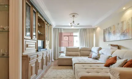 Apartamento com 3 quartos à venda na Rua Inhambú, --, Moema, São Paulo