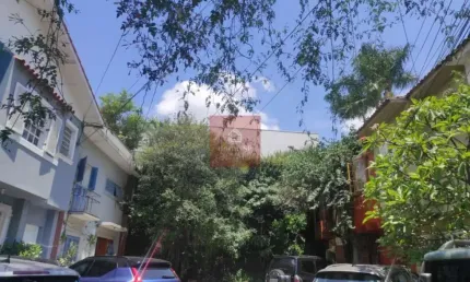 JARDIM AMÉRICA UMA CHAMOSA CASA DE VILA 300M 4DORMS 2SUÍTES 1VAGA DE GARAGEM