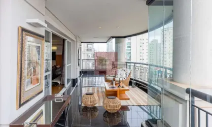 MOEMA NOBRE - São 308m² de glamour montado com requinte por Consuelo Jorge Arquitetos.