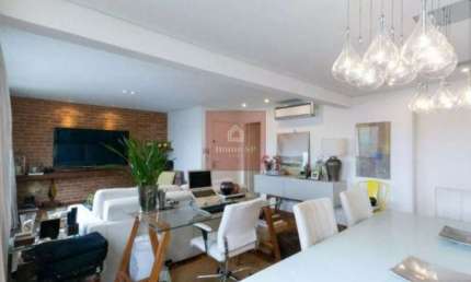 Oportunidade! Apartamento com 2 dormitórios, 1 suíte, 1 vaga e com 124m²