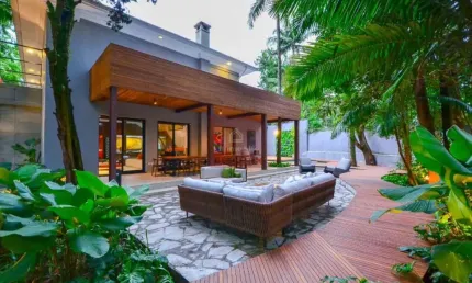 Casa com 4 quartos à venda na Rua Groenlândia, --, Jardim América, São Paulo