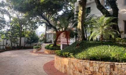 LINDA CASA EM CONDOMÍNIO JARDIM PETRÓPOLIS 608M 4SUÍTES 8VAGAS COM PISCINA + CHURRASQUEIRA