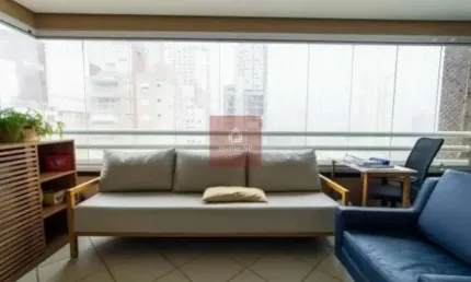 Apartamento com 137m², 3 dormitórios, sendo 3 suítes, 3 vagas.