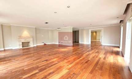 Apartamento com 4 suítes, 6 vagas e com 385 m² - Jardim Paulista
