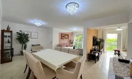 Apartamento com 168m²,  4 dormitórios, 1 suíte, 3 vagas.