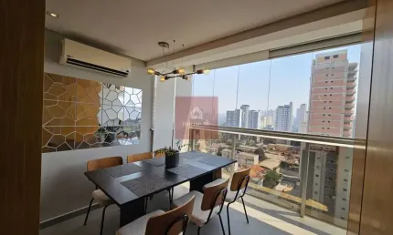 Apartamento à venda PORTEIRA FECHADA na Vila Olímpia em prédio super descolado!