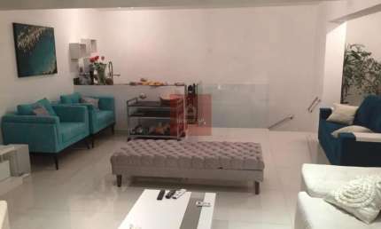 Cobertura Duplex! 3 dormitórios, 1 suíte, 3 vagas e com 180m² - Moema