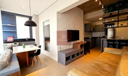 Totalmente mobiliado! 1dormitório, 1 vaga e com 44m² em moema em andar alto!