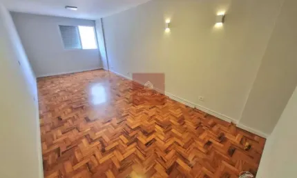 Lindo apartamento de 43m a venda ao lado do Metrô Vila Mariana