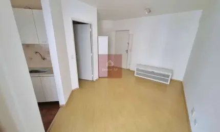Ótimo apartamento de 50m com 1 dorm e 1 vaga para locação em Moema