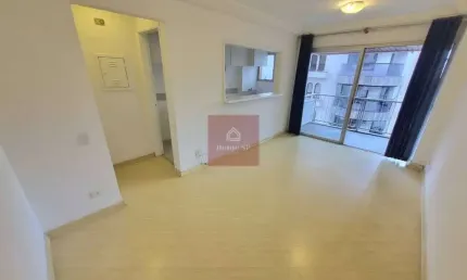 Ótimo apartemanto de 50m e 1 vaga para locação em Moema