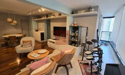 Lindo apartamento em Moema com 3 dormitórios, 1 suíte, com 98 metros e 2 vagas