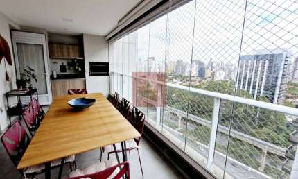 Apartamento tipo para venda com 3 quartos, sendo 3 suítes, 134m².