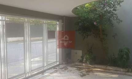 Campo Bela, Sobrado reformado com 3 quartos, 1 suite, 2 vagas