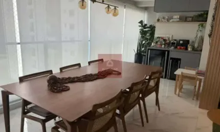 Belíssimo apartamento mobiliado com lazer completo.