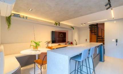 Design moderno, localização estratégica e conforto no coração de Moema!