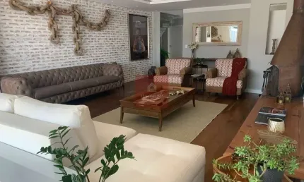 Brooklin velho, casa com 4 suites, 450mts, 3 vagas, piscina , spa e brinquedoteca