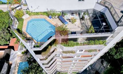 Cobertura para venda com 4 quartos, sendo 3 suítes, 430m²
