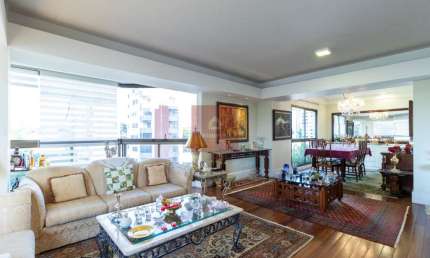 Apartamento tipo para venda com 3 quartos, sendo 3 suítes, 195m²