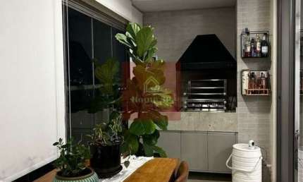 Apartamento com 2 quartos para alugar na Avenida Lavandisca, --, Moema, São Paulo