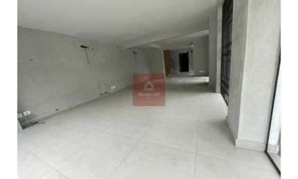 Moema , Loja com vão livre no térreo e no piso superior, 190mts, copa e banheiro , 2 vagas