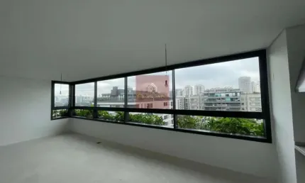 Brooklin,  apartamento com 201 metros,04 suítes, 03 vagas.