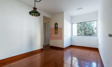 Apartamento tipo para venda em Moema com 2 quartos, 62m²
