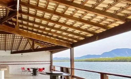 Casa com 4 quartos à venda no Centro, Guarapari 