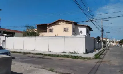 Casa com 5 quartos à venda no Itapebussu, Guarapari  por R$ 1.300.000