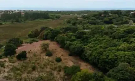 Chácara / sítio com 3 quartos à venda no Perocão, Guarapari , 71000 m2 por R$ 2.500.000