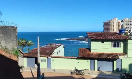Terreno à venda no Centro, Guarapari  por R$ 400.000