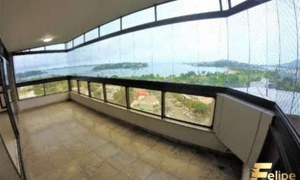 Vende apartamento de alto padrão no coração de Santa Helena, com vista panorâmica eterna para o mar!!