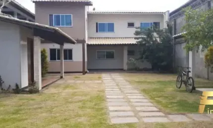 Casa duplex a 3 minutos da praia do morro / guarapari - es