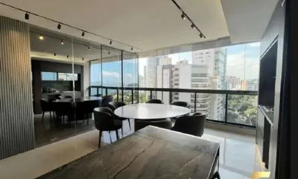 UM MARAVILHOSO APARTAMENTO COM PORTEIRA FECHADA EM PRAIA DE SANTA HELENA - VITÓRIA